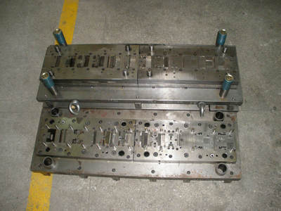 【承接各種電子產(chǎn)品大中型五金(金屬)外殼來圖來樣沖壓加工及代沖】價格,廠家,圖片,其他機械加工,東莞市鳳崗鑫浩五金電子制品廠-